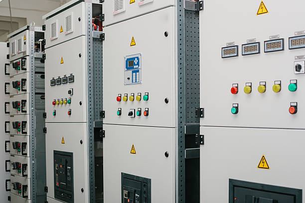 Medium Voltage Metal Enclosed Switchgear for Reliable Power Distribution
